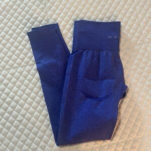 NVGTN contour leggings